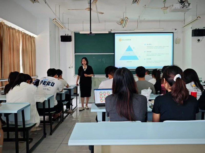 企业服务云平台：帮助企业实现数字化转型